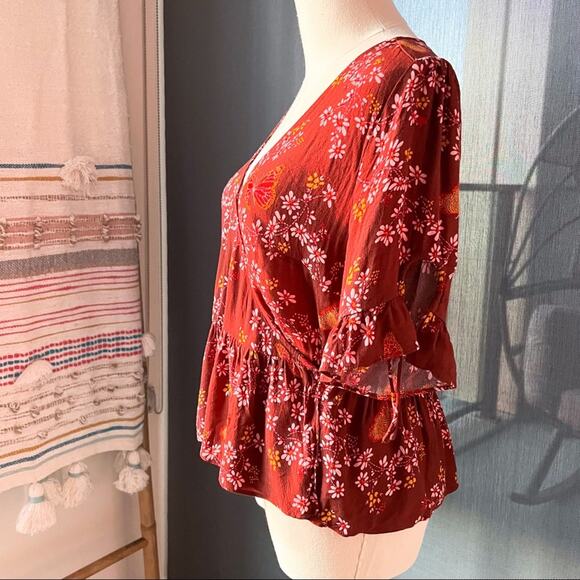 Madewell Tie-Sleeve Wrap Top in Butterfly Sanctuary Women’s Size 2 - Picture 3 of 9